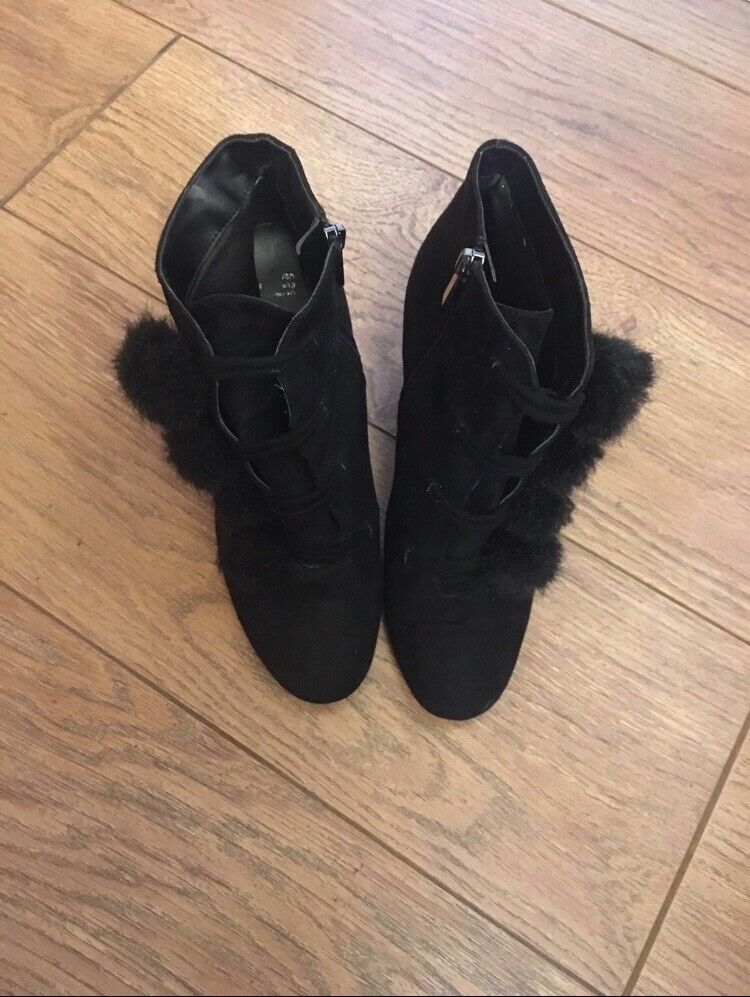 Sude black fur boots