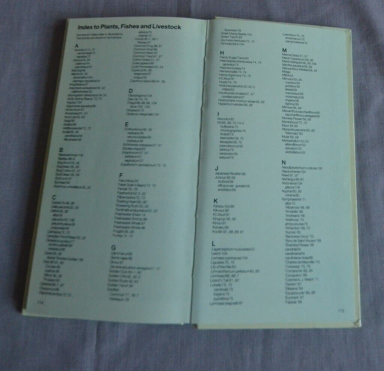 3 WATER GARDEN, 2 GARDEN DESIGN AND 1 VEGATABLE BOOKS 1 GARDEN POND PLUS WATER PLANT BASKET LINERS