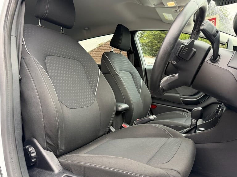 2018 Ford Fiesta 1.0 EcoBoost Titanium 5dr Auto HATCHBACK PETROL Automatic