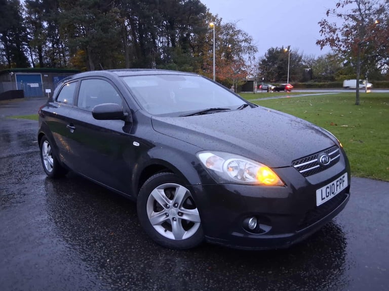 Kia, PRO CEED, Hatchback, 2010, Manual, 1582 (cc), 3 doors