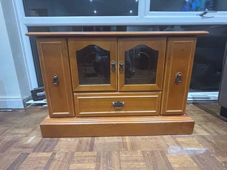 Tv Cabinet 