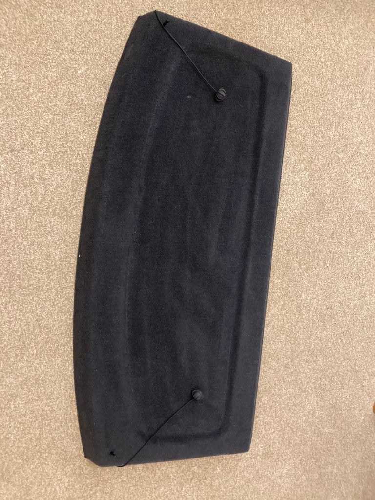 VW Golf Mk5 Parcel Shelf