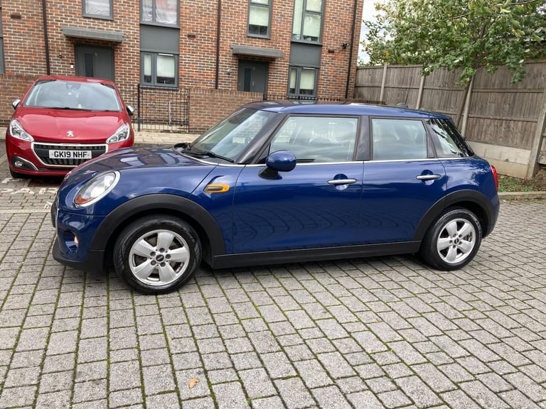 2015 MINI Hatch 1.2 One 5dr HATCHBACK PETROL Manual