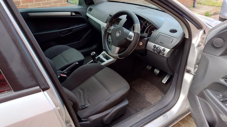 Vauxhall, ASTRA, SRi, Hatchback, 2007, Manual, 1796 (cc), 5 doors, ULEZ Comp, MOT July 2026