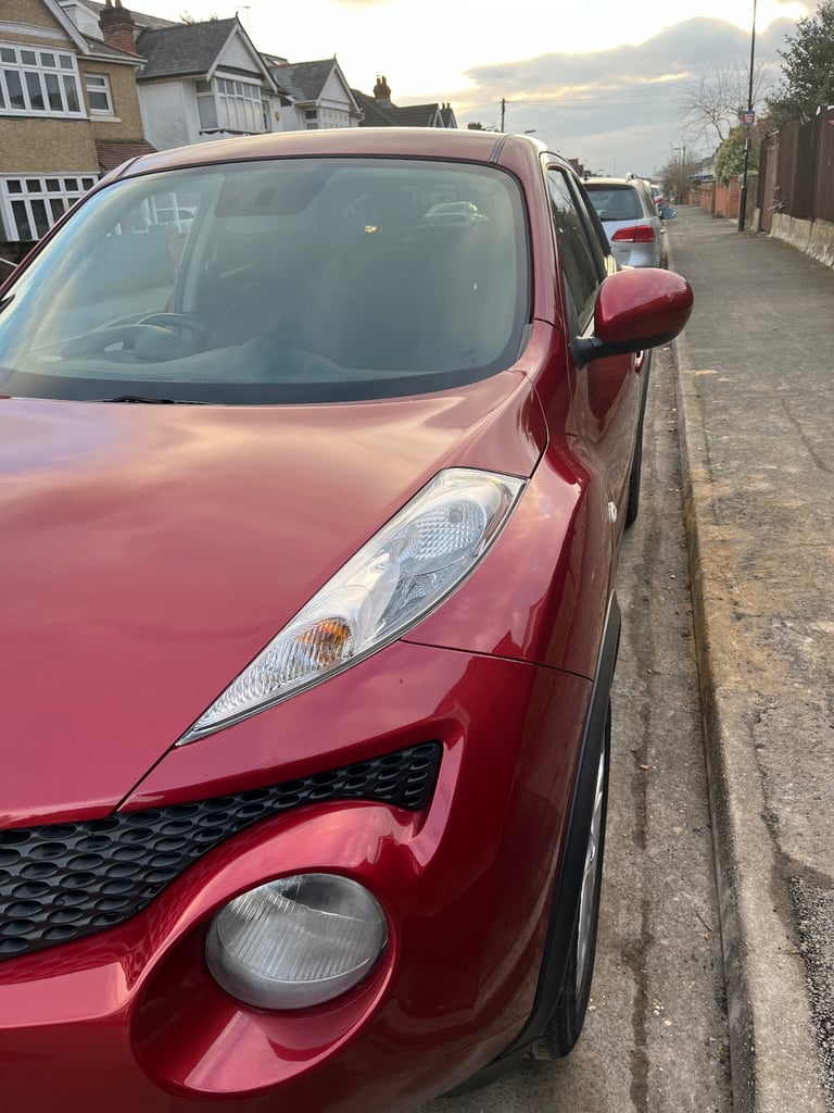 Nissan, JUKE, Hatchback, 2011, Manual, 1598 (cc), 5 doors