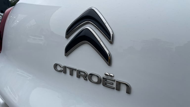 2024 Citroen C3 1.2 PureTech PLUS Hatchback 5dr Petrol EAT6 Euro 6 (s/s) (110 ps) Hatchback Petro...