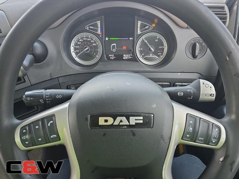 2020 (70) DAF FAD CF450 8x4 Tipper Grab - 160000Kms