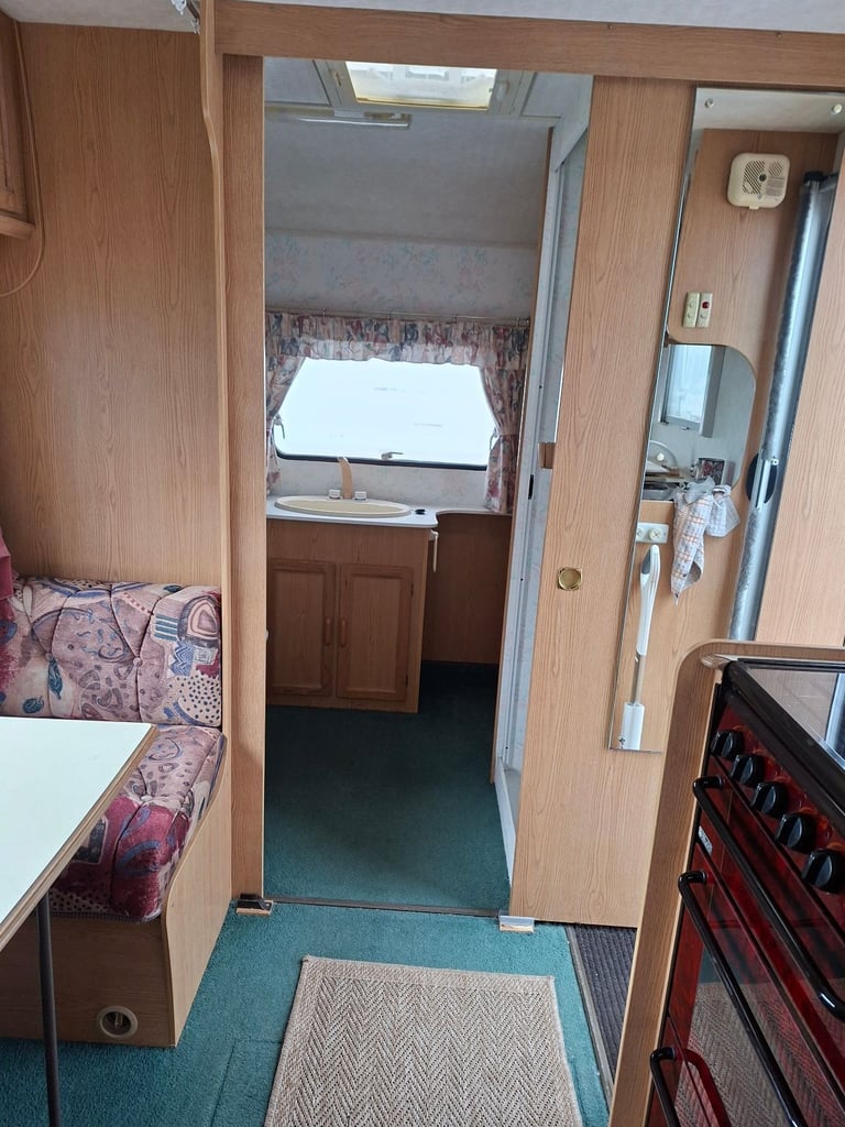 4 berth caravan 