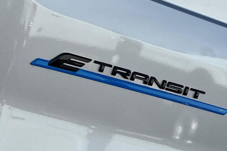 2025 Ford E-Transit 350 Leader AUTO L3 H2 LWB Medium Roof RWD 135kW 68kWh DAP, PRO POWER ONBOAR P...