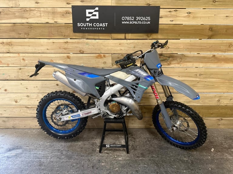 TM 125 EN FI 2025 ENDURO BIKE ROAD REGISTERED ELECTRIC START 
