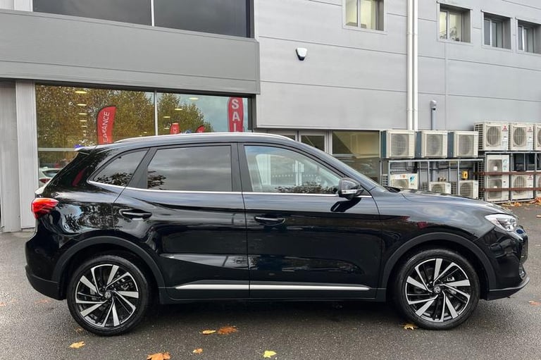2024 MG MG ZS 1.5 Hybrid+ Trophy 5dr Auto HATCHBACK PETROL/ELECTRIC Automatic