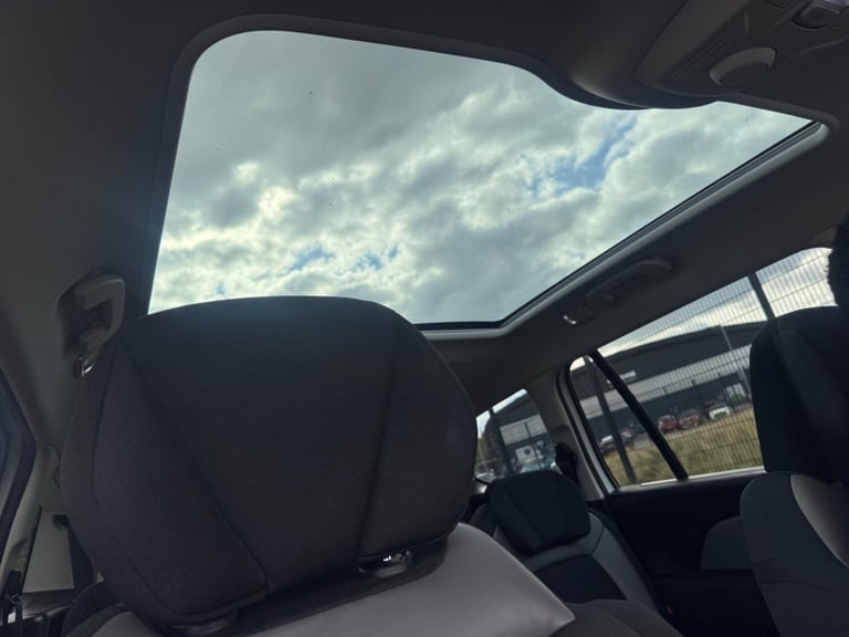 2016 Citroen C4 Grand Picasso 1.6 BlueHDi Exclusive+ EAT6 Euro 6 (s/s) 5dr MPV Diesel Automatic