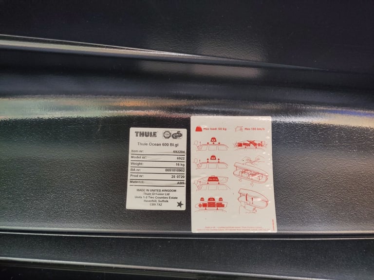 Ocean 600 330L Roof Box - collection in person only