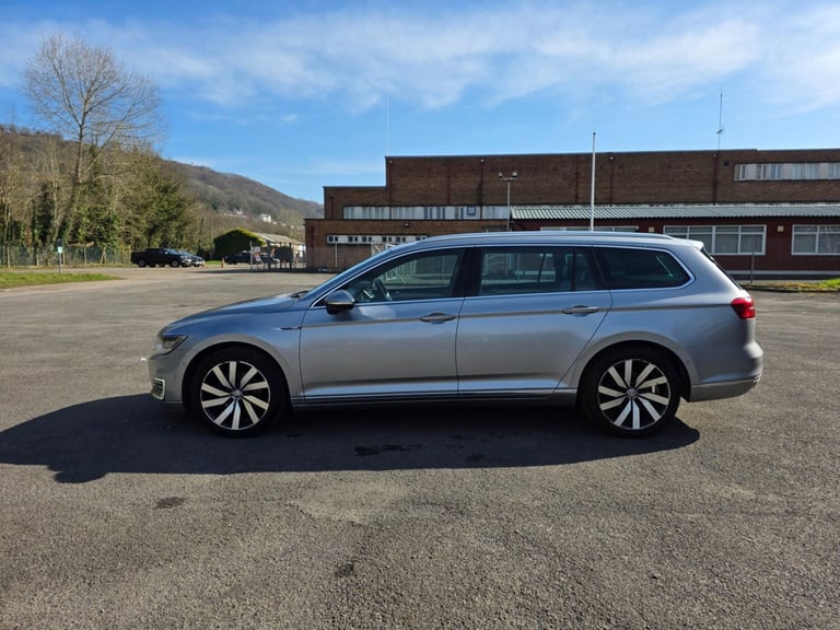 2018 Volkswagen Passat 1.4 TSI GTE Advance 5dr DSG 360 Camera Sunroof VIRTUAL COCKPIT ESTATE Petr...