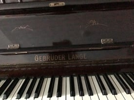 Gebruder Lange piano 