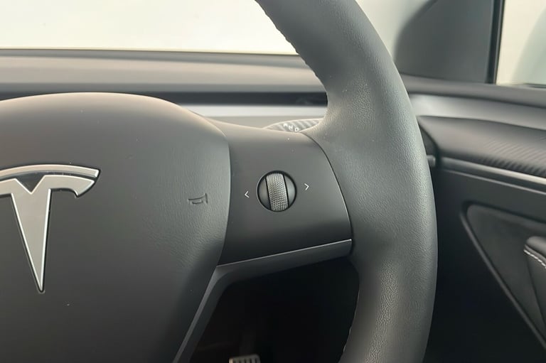 Tesla Model Y dual Motor Long Range Suv 5dr Electric Auto 4wde 384 Bhp Electric