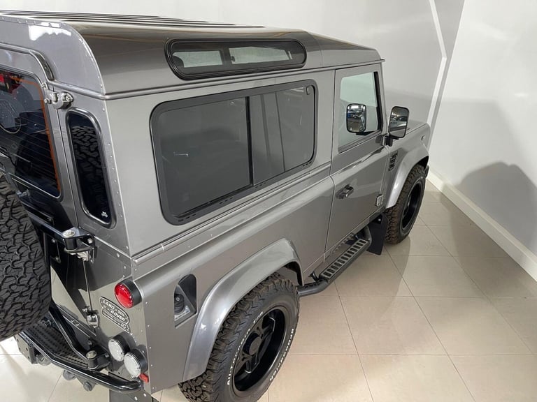2009 Land Rover Defender XS Station Wagon TDCi ESTATE DIESEL Manual