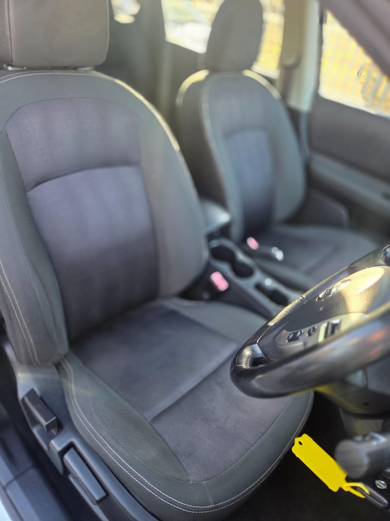 2013 Nissan Qashqai+2 1.5 dCi Acenta 2WD Euro 5 5dr HATCHBACK Diesel Manual