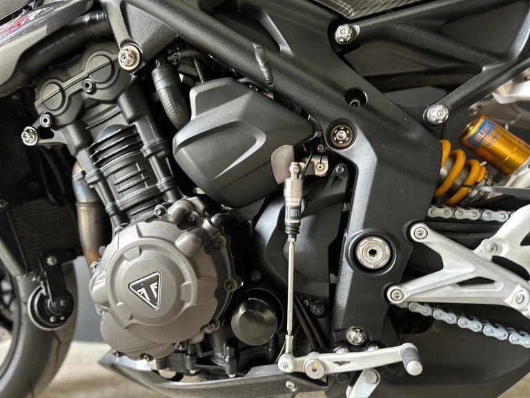 Stunning Low Mileage 2021/71 Triumph Speed Triple 1200 RR Motorcycle 