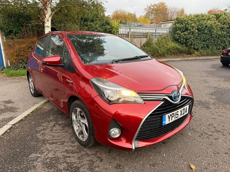 2015 Toyota Yaris 1.5 Hybrid Icon 5dr CVT HATCHBACK Petrol/Electric Hybrid Automatic