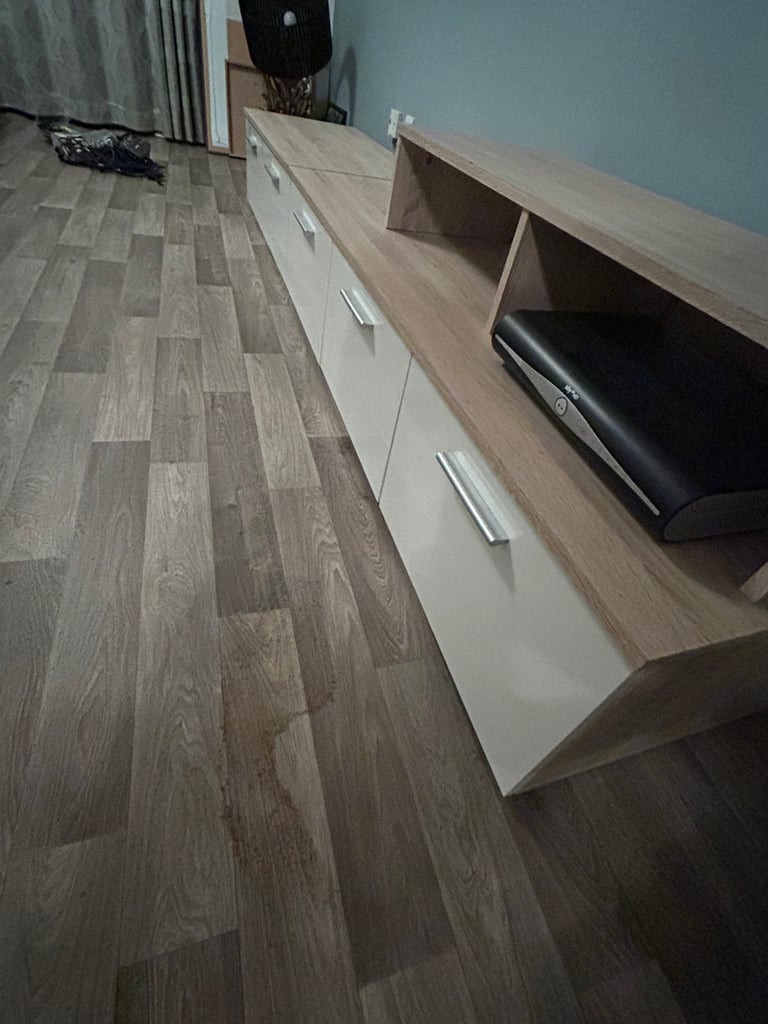 Wall & Tv units