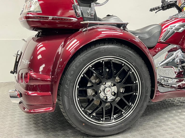 2005 HONDA GL 1800 GOLDWING EML XGT TRIKE