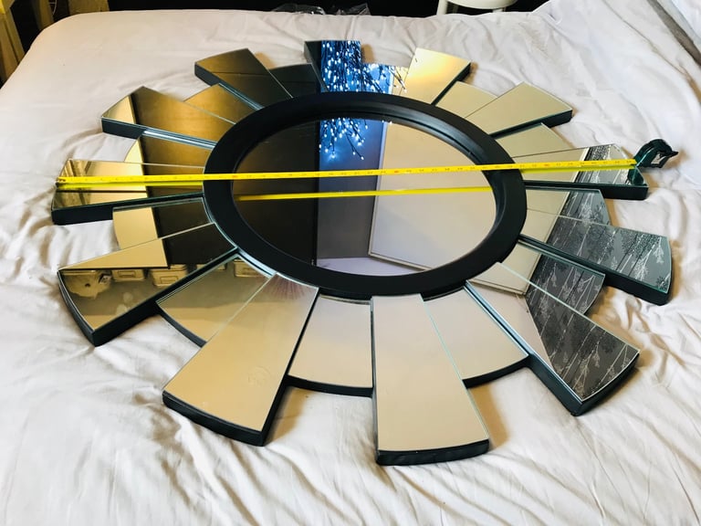 Elegant Stylish WEST DECOR very large mirror black 110.5cm or 43.5 inch dia  Light weight