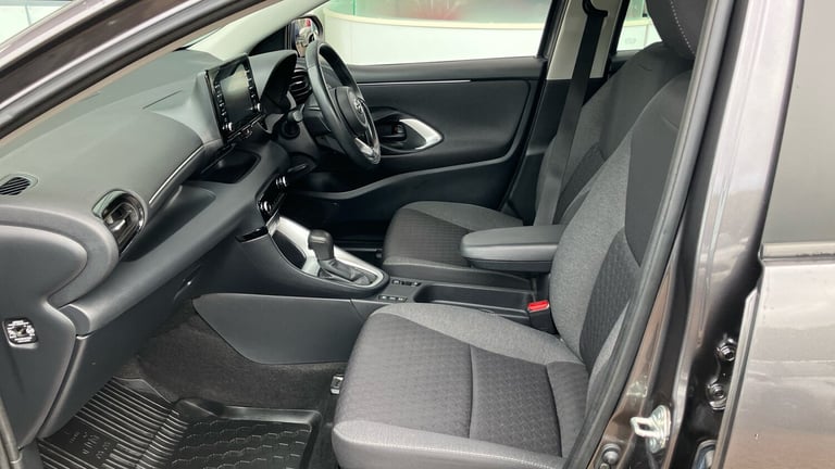 2022 Toyota Yaris 1.5 Hybrid Icon 5dr CVT Hybrid Hatchback Hatchback Hybrid Automatic