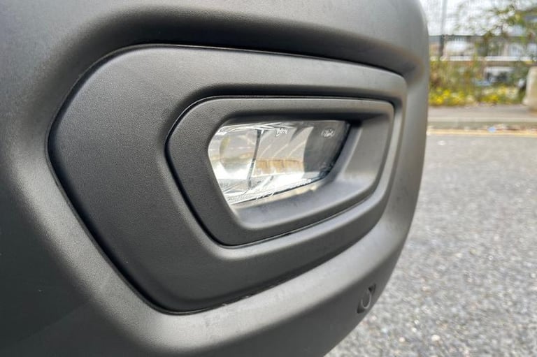 2025 Ford Transit 460 Trend L4 H3 ELWB High Roof 18 Seat Minibus RWD 2.0 EcoBlue 130ps, MANUA Min...