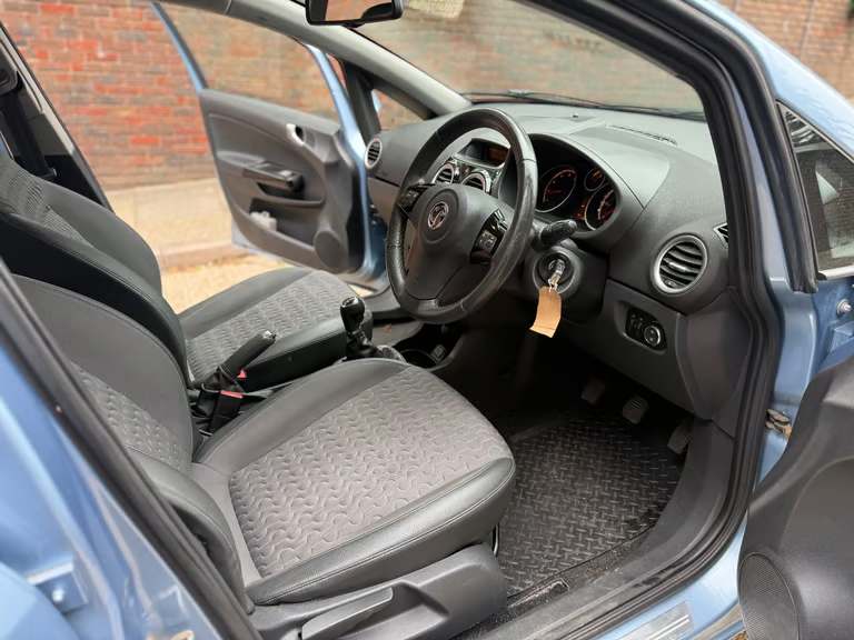 ULEZ FREE, Vauxhall, CORSA, Hatchback, 2014, Manual, 1398 (cc),5 doors - Image 14