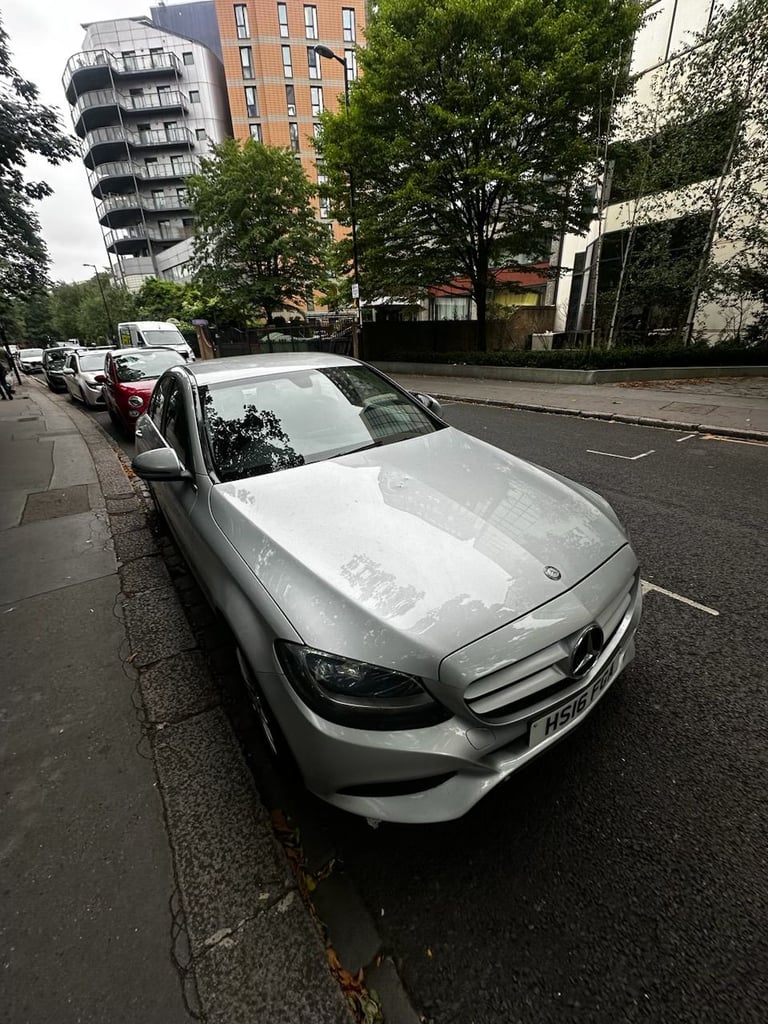 image for Mercedes-Benz, C CLASS, Saloon, 2016, Semi-Auto, 1598 (cc), 4 doors