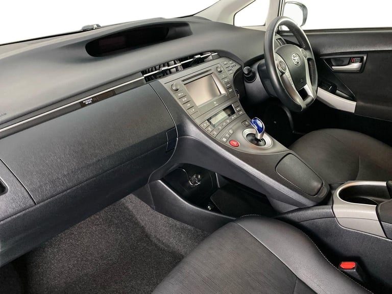 2015 Toyota Prius 1.8 VVTi T Spirit 5dr CVT Auto HATCHBACK PETROL/ELECTRIC Automatic