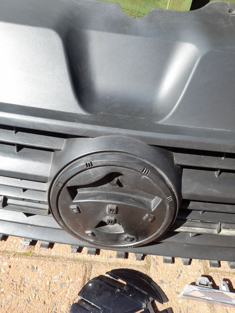Vw transporter front grille 
