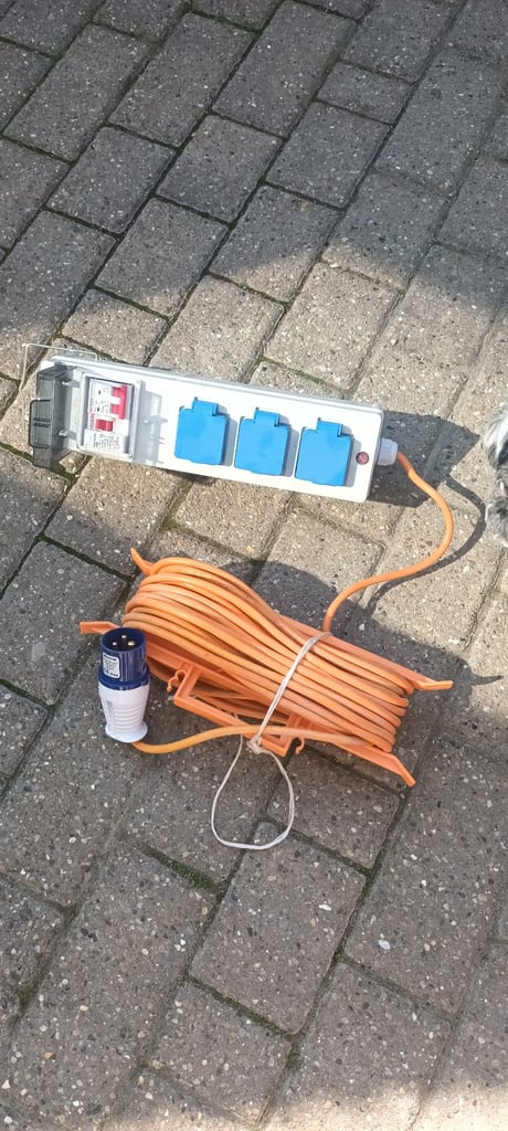 image for 240v lead