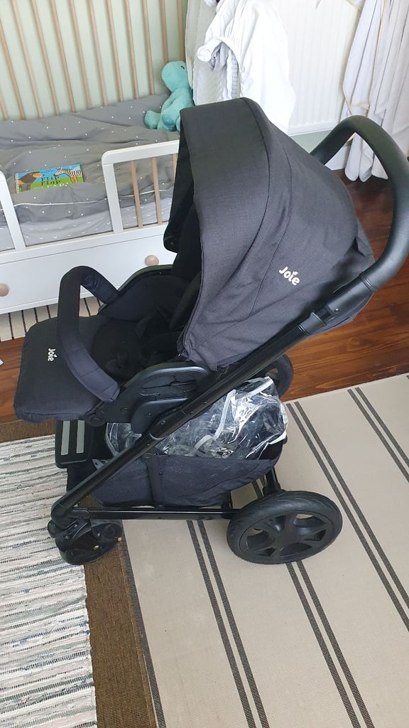 Joie travel system - buggy/pram/car seat. 