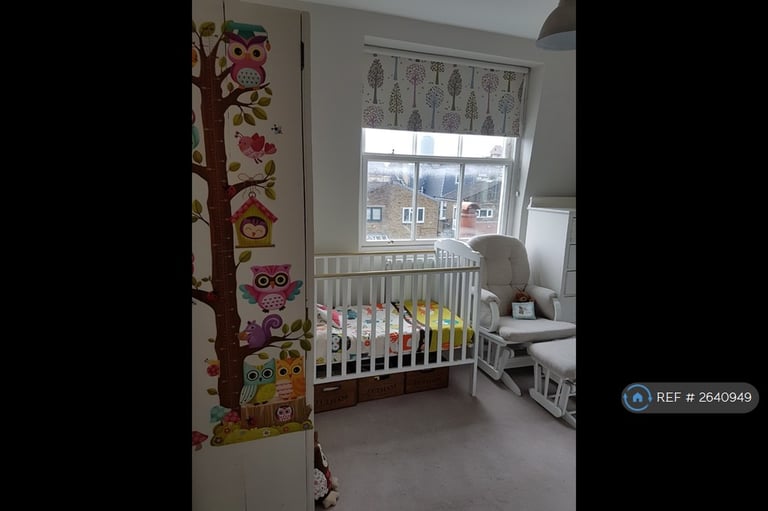 3 bedroom flat in Althea St, London, SW6 (3 bed) (#2640949)