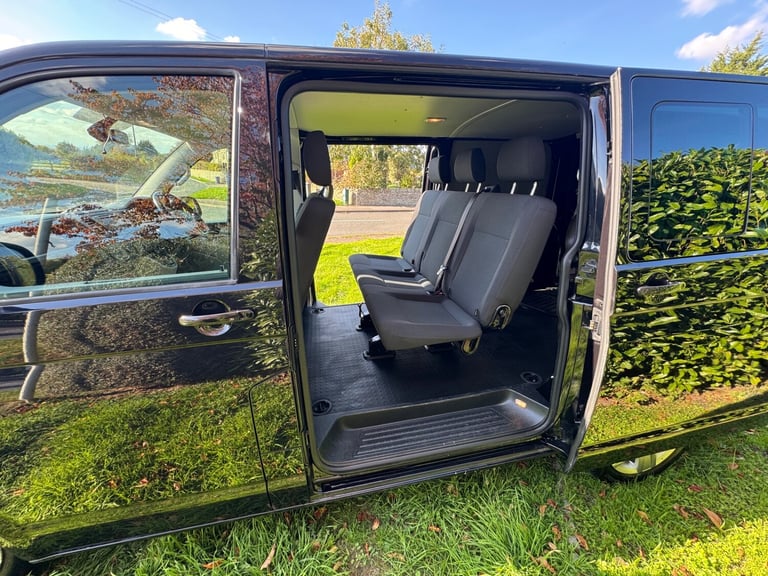2018 Volkswagen Transporter 2.0 TDI BMT 150 Highline Kombi Van DSG WINDOW VAN Diesel Automatic