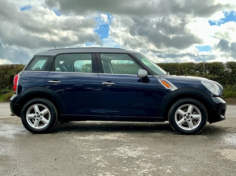 2012 MINI Countryman 1.6 Cooper Euro 5 (s/s) 5dr HATCHBACK Petrol Manual
