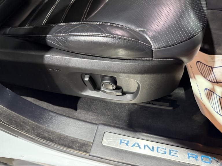 2017 Land Rover Range Rover Evoque 2.0 TD4 HSE Dynamic SUV 5dr Diesel Auto 4WD