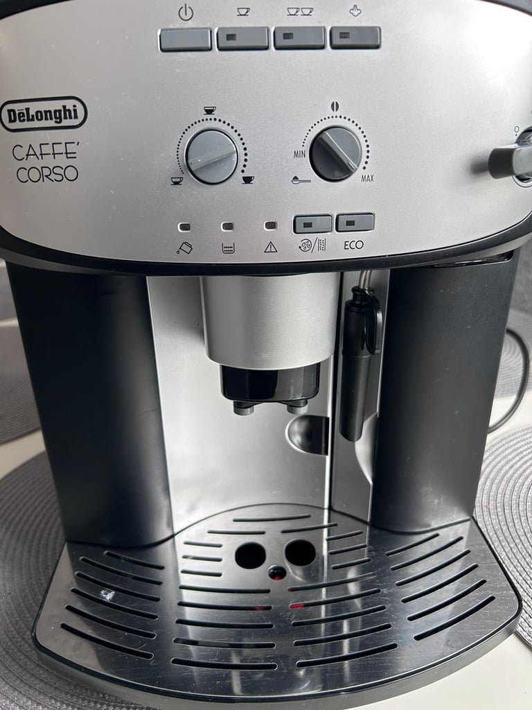 DeLonghi Caffe Corso bean to cup coffee machine in Chandlers Ford