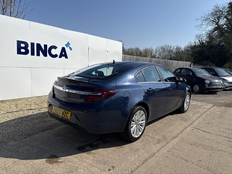 2013 Vauxhall Insignia 1.8i VVT Design Nav 5dr HATCHBACK PETROL Manual