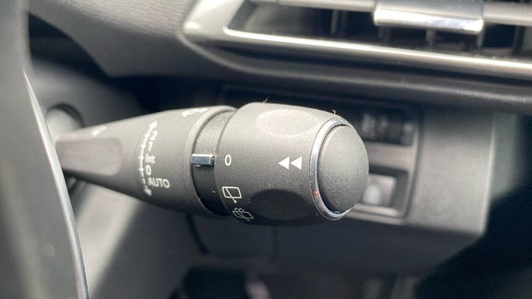 2022 Peugeot 3008 1.2 PureTech Allure Premium SUV 5dr Petrol EAT Euro 6 (s/s) (130 ps) SUV Petrol...