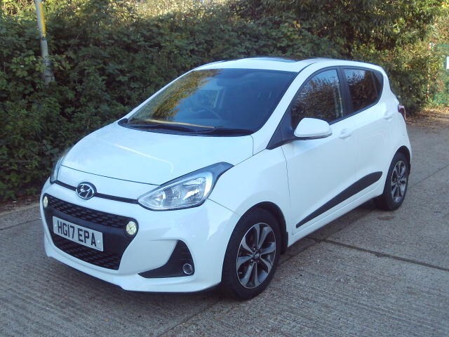 2017 Hyundai i10 1.2 Premium SE 5dr White 17k Miles FSH Years MOT Warranty HATCHBACK Petrol Manual
