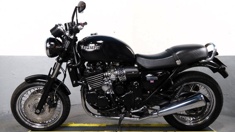 Triumph Thunderbird Sport 900 triple ,fantastic classic naked roadster 