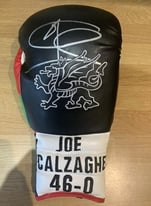 JOE CALZAGHE signed glove 46-0 LIMITED EDITION