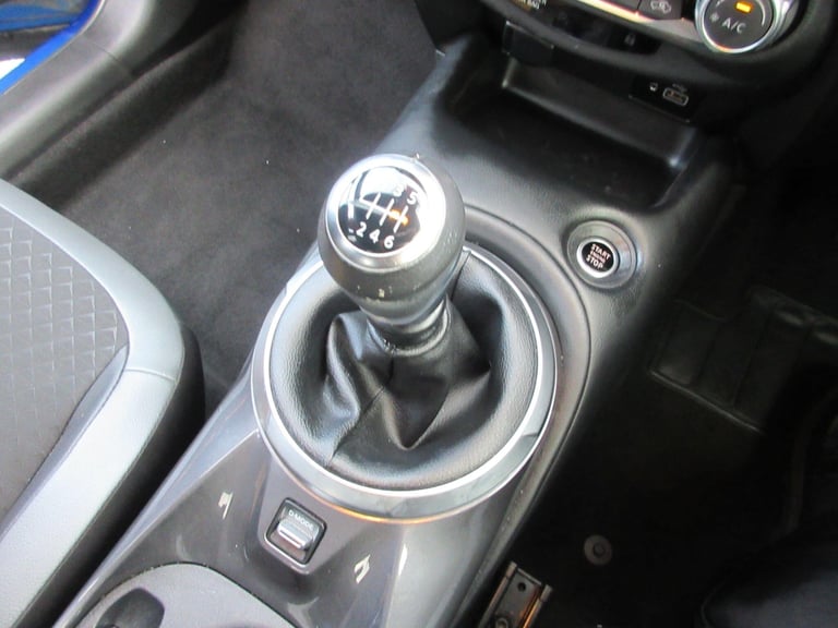 2023 Nissan Juke 1.0 DIG-T N-Connecta Euro 6 (s/s) 5dr HATCHBACK Petrol Manual