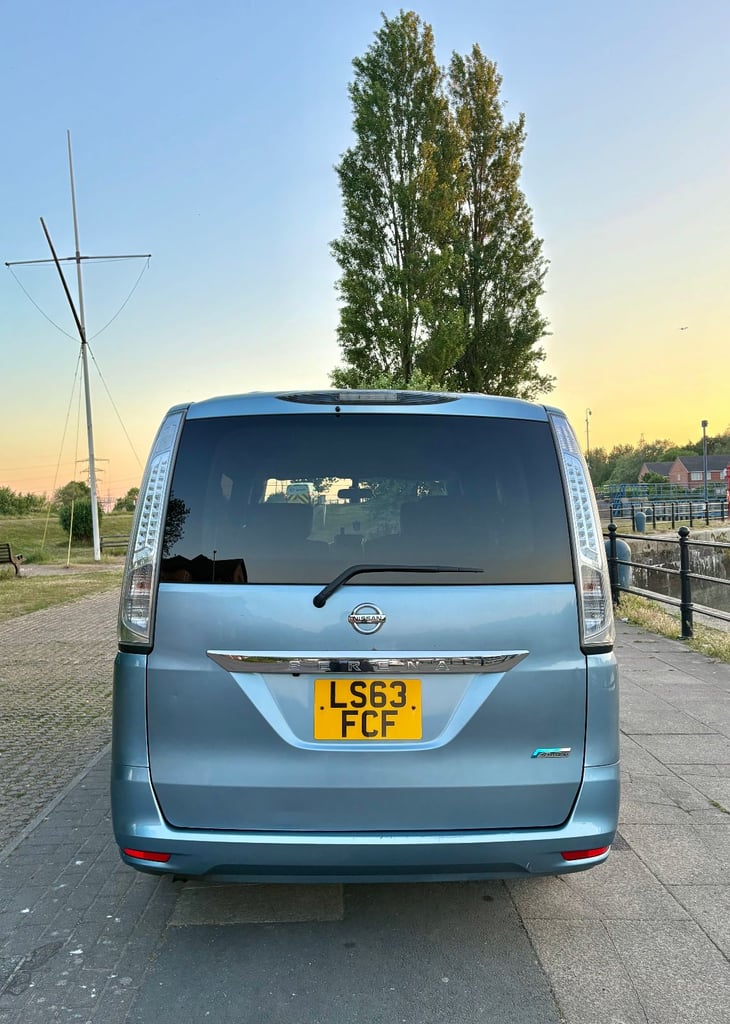 Nissan, Serena Highway Star, 2000 (cc), 8-seated