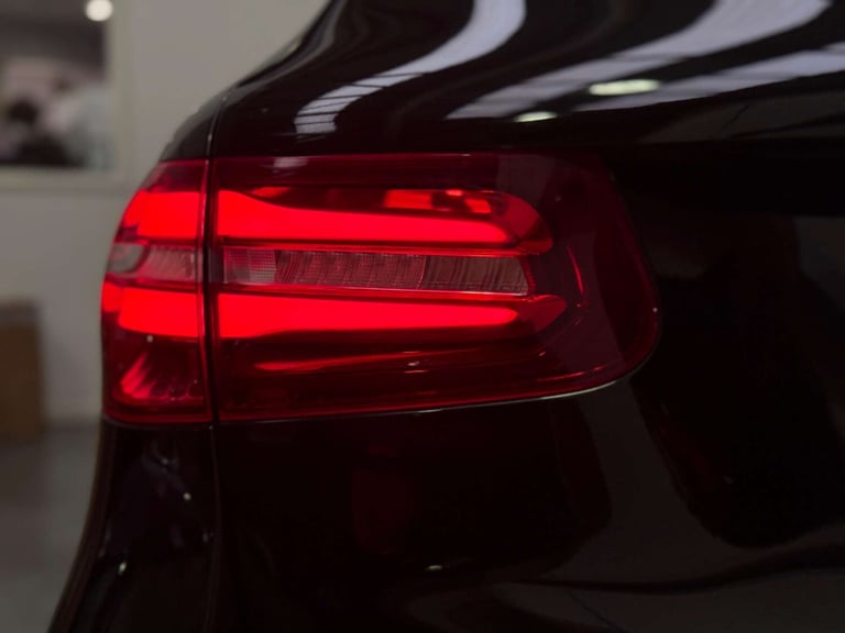 2017 Mercedes-Benz GLC GLC 250d 4Matic AMG Line Prem Plus 5dr 9G-Tronic ESTATE DIESEL Automatic