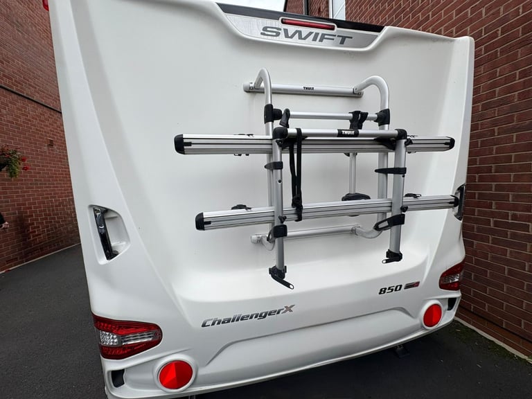 Swift Challenger 850 X L-Shaped Lounge, Recent Service, Motor Mover and Cycle Carrier