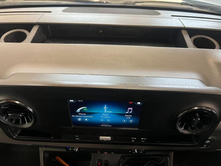 2022 Mercedes-Benz Sprinter 2.0 315 CDI Progressive RWD L3 Euro 6 (s/s) 2dr Dropside Diesel Manual